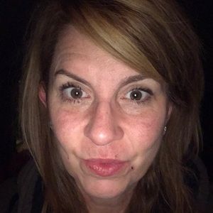 Meet your Posher, Maura